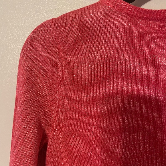 New York & Co. | Coral/Red Sparkle Knit Holiday V-Neck Sweater Sz XS - Picture 2 of 5